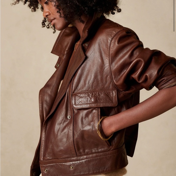 Banana Republic Jackets & Blazers - Leather bomber jacket